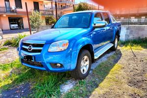 Mazda BT-50.