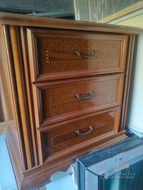 Comodini antiquariato