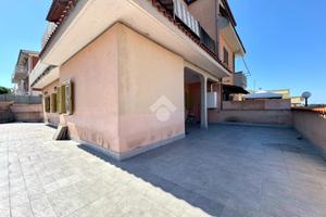 4 LOCALI A ROMA
