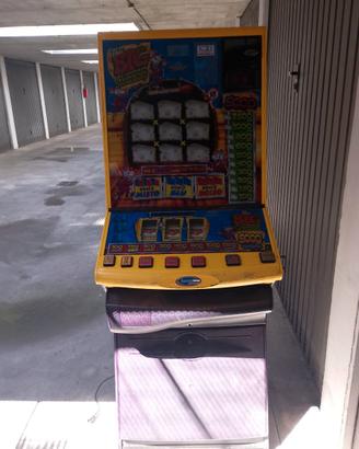 Video gioco cabinato anni 90 00 gettoniera euro