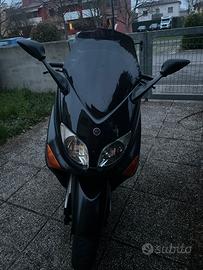 Scooter TMax