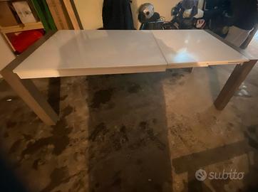 Tavolo da cucina