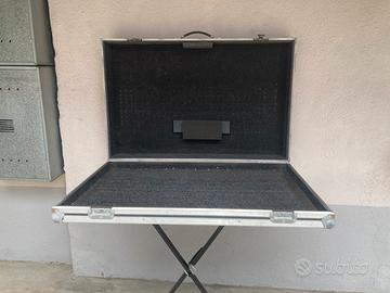 Custodia rigida case per mixer