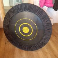 trampolino da casa di dimensioni ridotte