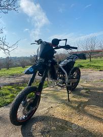 Smembra husquvarna sm 125