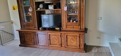 mobile tv in legno con intarsi 
