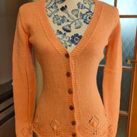 Cardigan sciancrato ai ferri cachemire e lana 