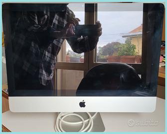 Apple 21,5 1TB con schermo non operativo