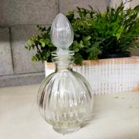 bottiglietta di vetro