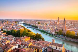 Hotel con possibilità di accollo di leasing