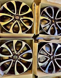 4x Cerchio in Lega 17 Pollici 7.0" 5x114.3 47ET K