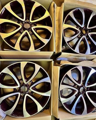 4x Cerchio in Lega 17 Pollici 7.0" 5x114.3 47ET K