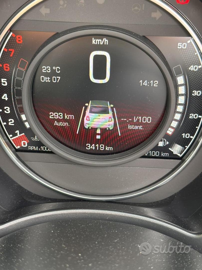 Abarth 695 2024 photo 3