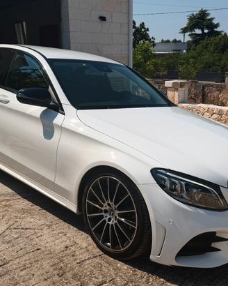 Mercedes c220 4 matic premium plus amg pack
