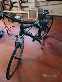 Bici ibrida Regina