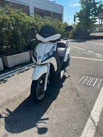 PEUGEOT GEOPOLIS 300