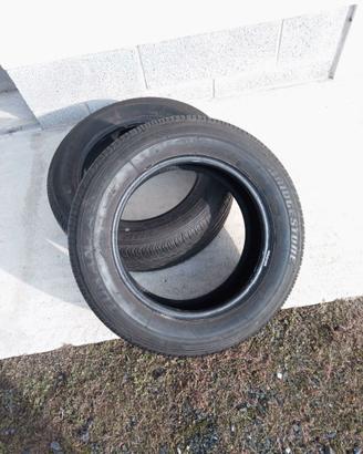 Set due gomme 205/60r15 estive bridgestone