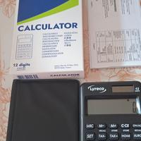 Calcolatrice da tavolo Lyreco a 12 cifre.