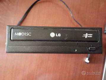 Masterizzatore CD/DVD LG con cavo SATA incluso