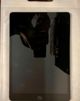 Ipad Apple 8th generation 128 GB - per pezzi