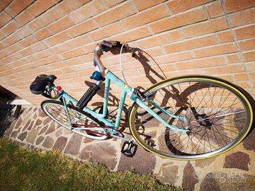 Bicicletta vintage restaurata