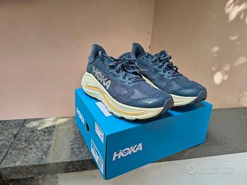 Hoka Challenger 8