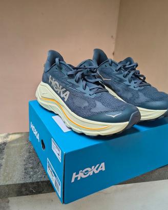 Hoka Challenger 8