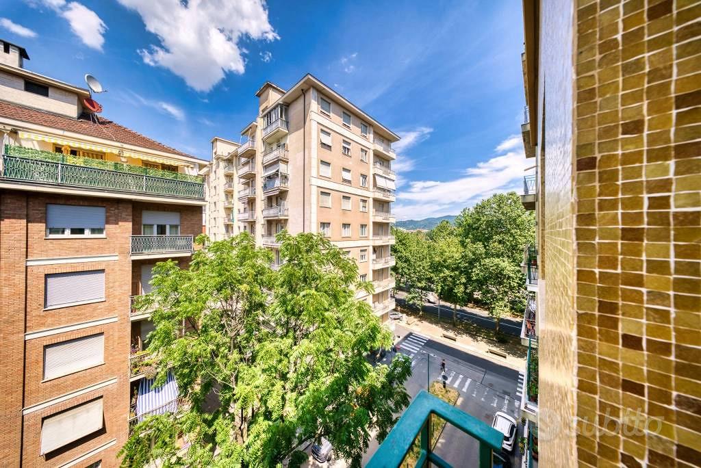 Appartamento di 77 m² con 3 locali a Torino - Vista 2