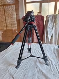 Manfrotto treppiede MVT502am e testa MVH502A