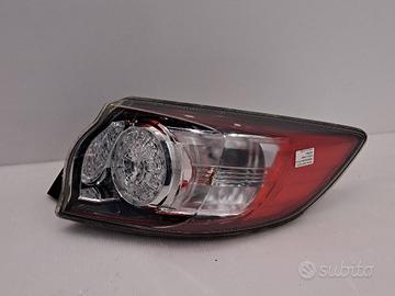 STOP FANALE POSTERIORE DESTRO MAZDA 3 Serie BCW951