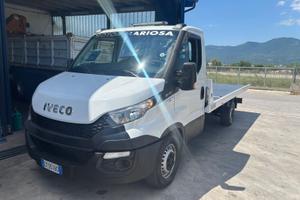 Carroattrezzi daily patente B