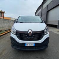 Furgone Renault, sei posti