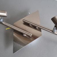 Lampadario LED da parete con 4 faretti