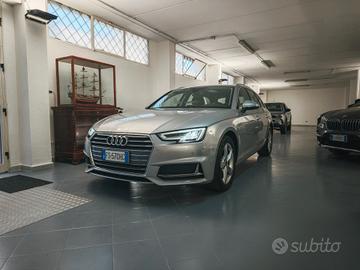 Audi A4 2.0 TDI 150 CV S tronic COME NUOVA