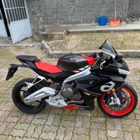 Aprilia RS 660 depotenziata a libretto