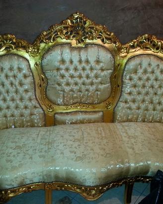 Divano stile barocco