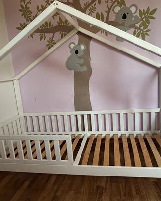 Letto a casetta in legno