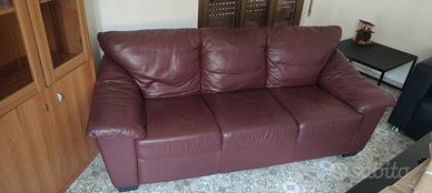 divano in pelle 