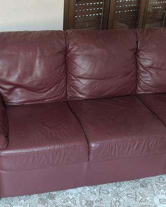 divano in pelle 
