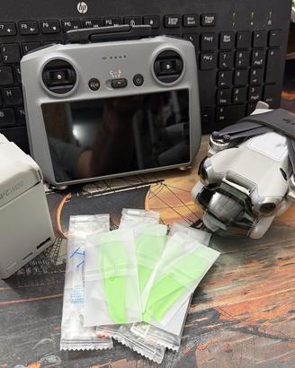 DJI Mini 4 Pro Fly More CoMbo