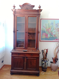 Mobile con vetrina antiquariato