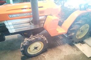 trattore Kubota b1400 18 cv