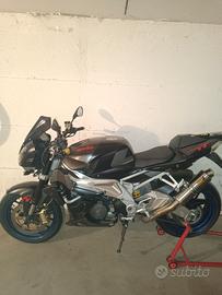 Aprilia tuono 1000 r 