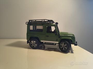 Land rover Defender bruder