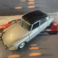 Citroen Ds  Solido scala 1/18  .