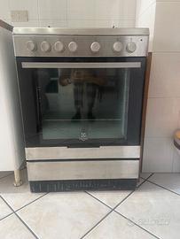 Cucina a libera installazione Electolux