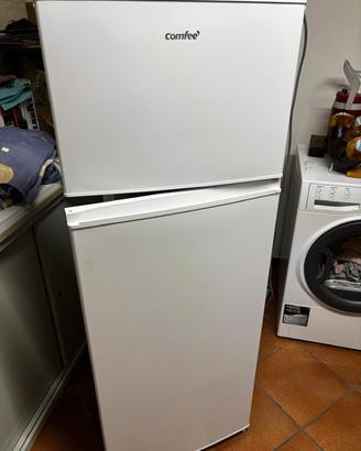 Frigo + Freezer Comfee 204 litri