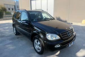 MERCEDES ML 270 2.7D 4X4 2004 12 MESI DI GARANZIA 