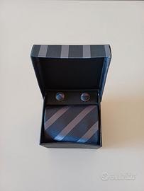 Cravatta con polisini