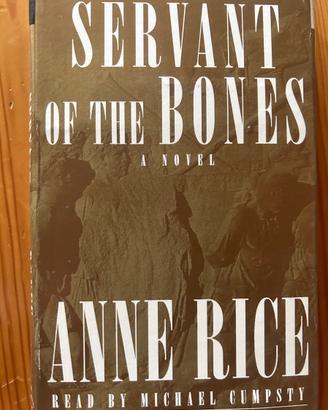 Audiolibro "Servant of the bones"